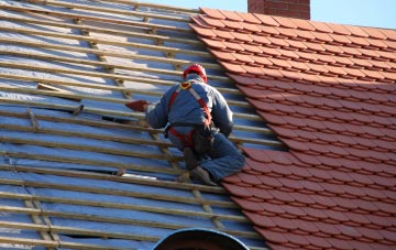 roof tiles Wellpond Green, Hertfordshire